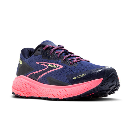 A pair of women's Brooks Divide 5 GTX running shoes in navy and pink colors, featuring a waterproof GORE-TEX fabric and designed for both road and off-road use.