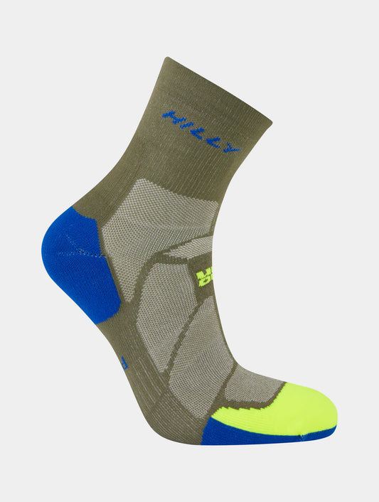 A pair of Hilly Marathon Fresh Anklet Socks in olive green and fluo yellow with anatomical design and polygiene odor control features.